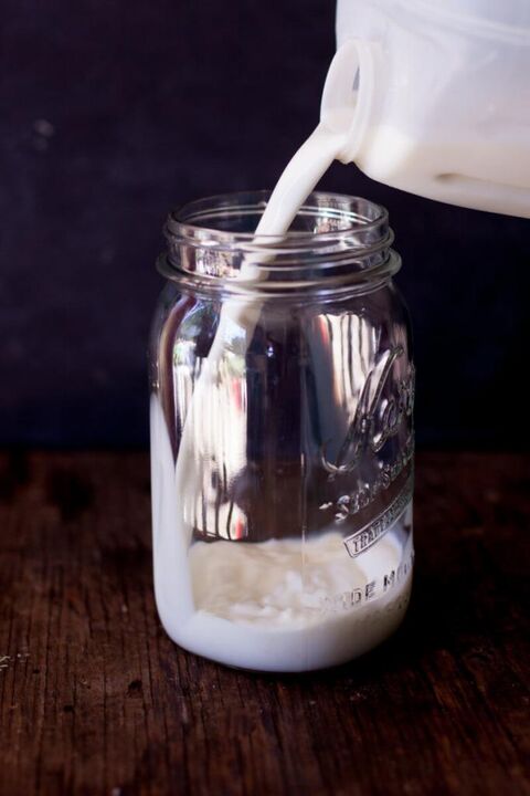 Mono dieta só con kefir - un método estrito de perder peso durante 3 días