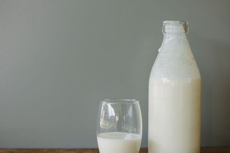 O kefir é unha bebida saudable que debe incluírse na dieta diaria.