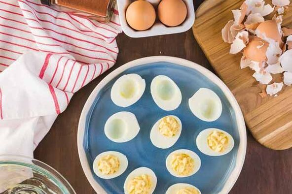 Que alimentos se poden comer nunha dieta de ovos
