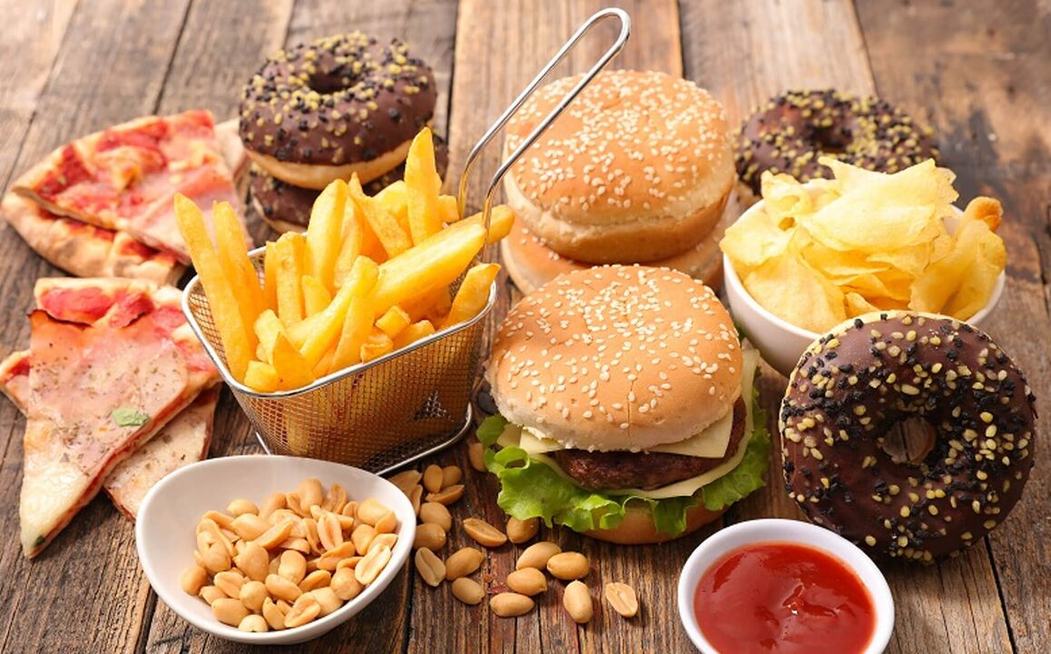 Os doces e a comida rápida están prohibidos na dieta xaponesa.