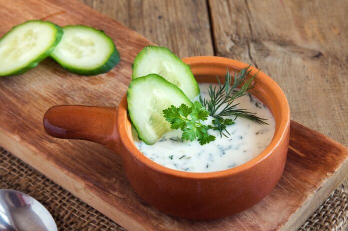 Sopa de iogur de pepino adelgazante